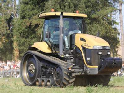 tractor-sdaz-2010-217