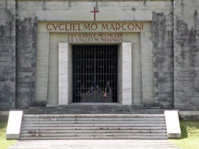 04 - mausoleo marconi