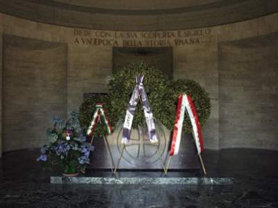 08 - mausoleo marconi